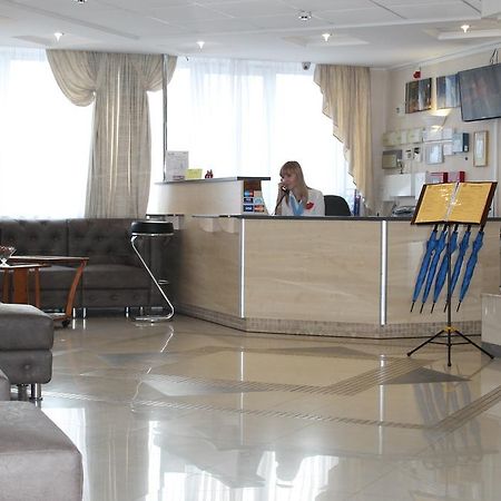 Paradise Hotel Gomel Esterno foto