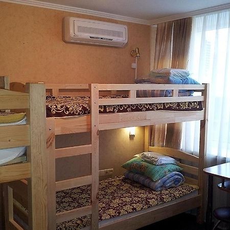 Paradise Hotel Gomel Esterno foto
