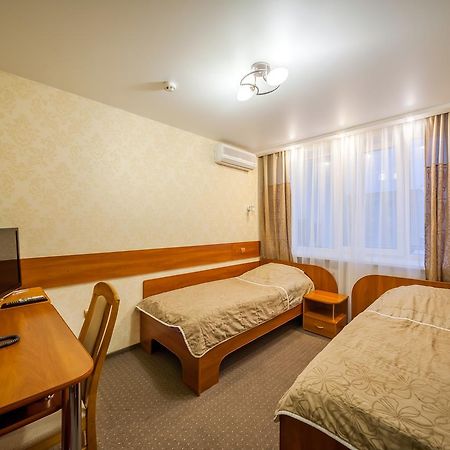 Paradise Hotel Gomel Esterno foto