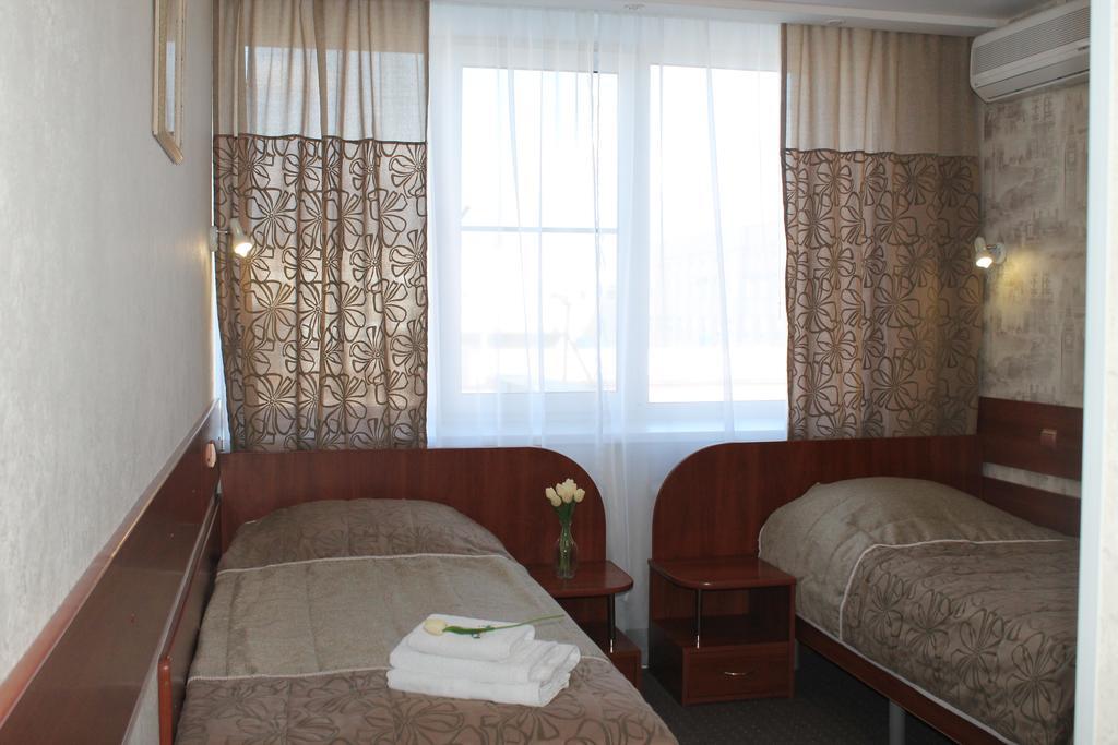 Paradise Hotel Gomel Esterno foto